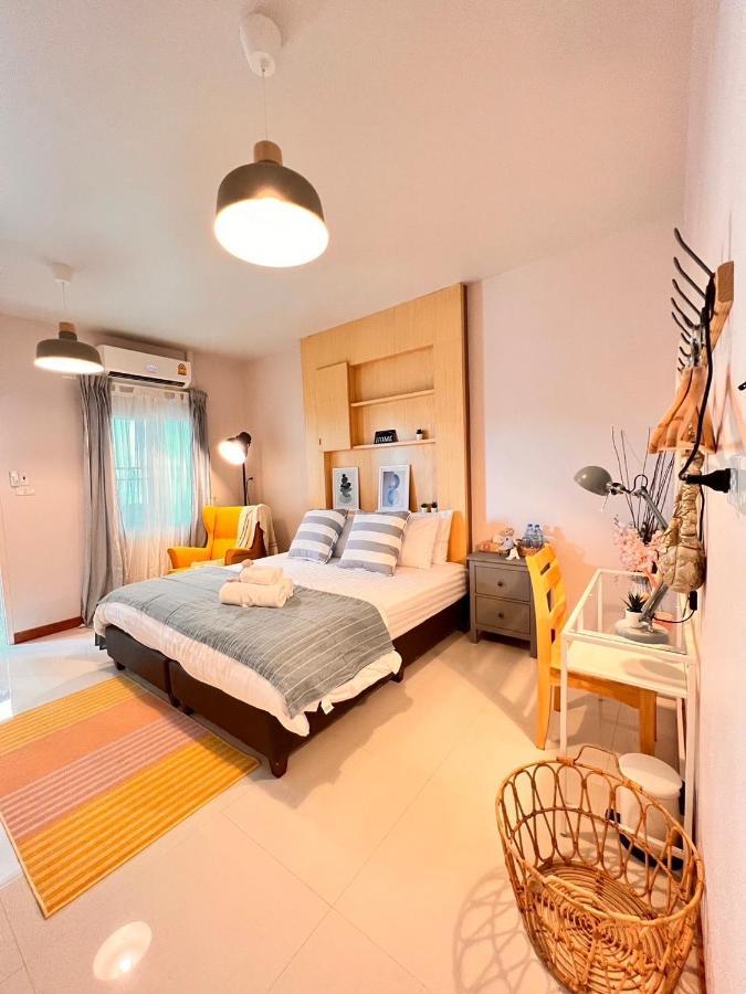 Por Poshtel Kanchanaburi Esterno foto
