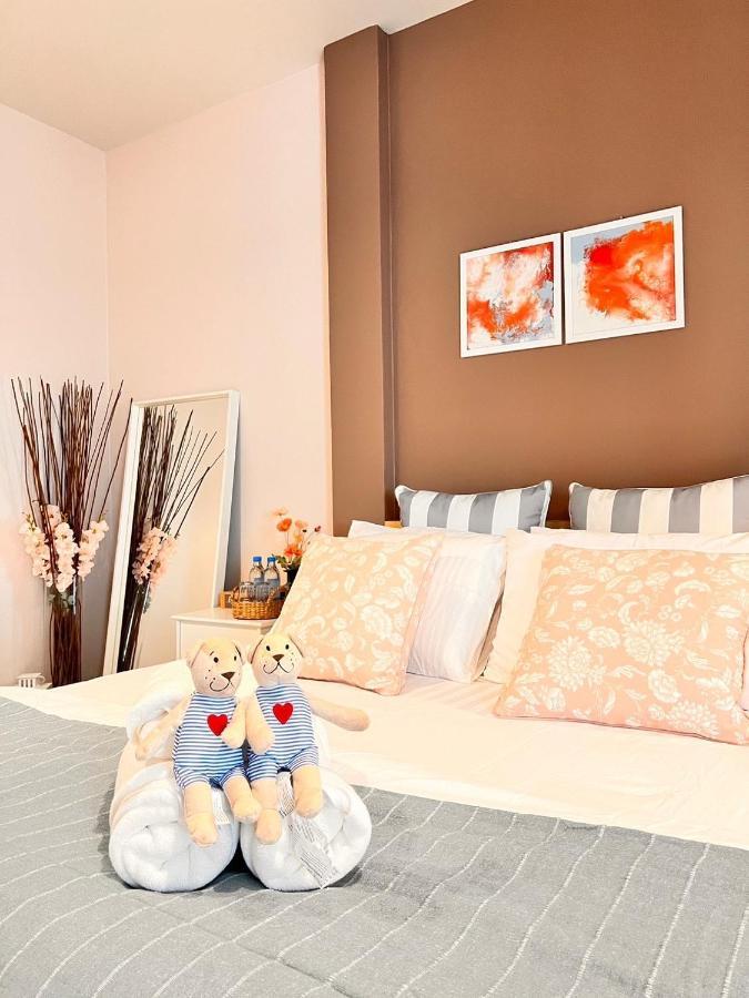Por Poshtel Kanchanaburi Esterno foto