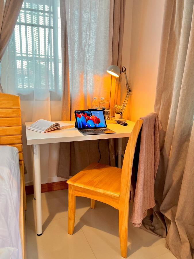 Por Poshtel Kanchanaburi Esterno foto