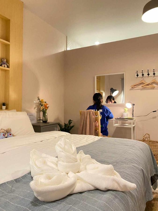 Por Poshtel Kanchanaburi Esterno foto