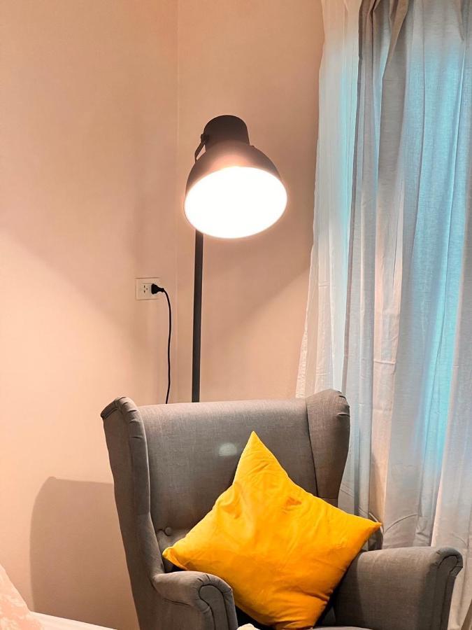 Por Poshtel Kanchanaburi Esterno foto